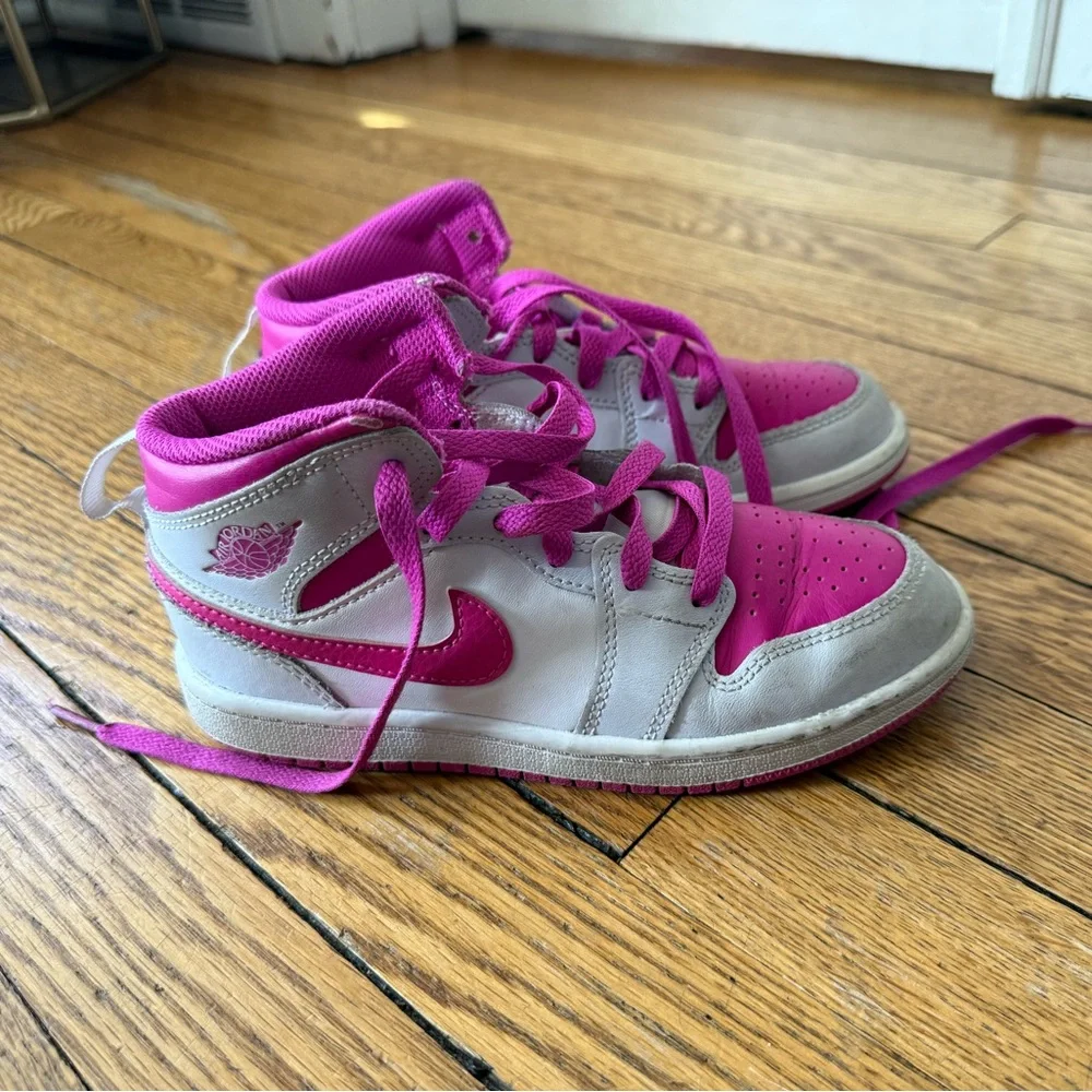 Nike Air Jordan 1 Mid Sneakers - Size 1